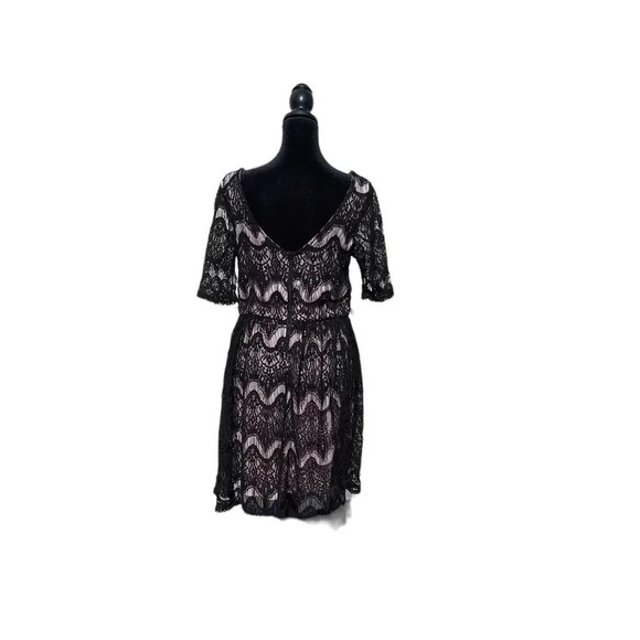 NWT Rewind Lace Dress Pink & Black Large - Picture 3 of 12